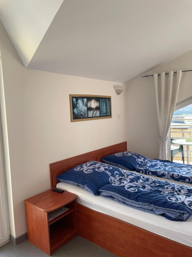Guest house Mira 200 Metrow Od Morza *